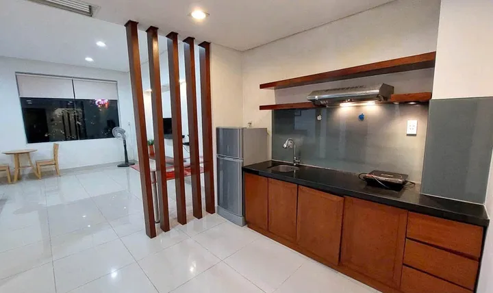 CHO THUÊ NHÀ MẶT TIỀN ĐƯỜNG 2/9 NGAY KHU VUI CHƠI HELIO