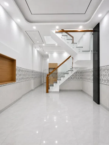 Bán Nhà riêng 28m2 , giá 929 triệu đường Tô Ngọc Vân. Q12, 1tr 1 lầu