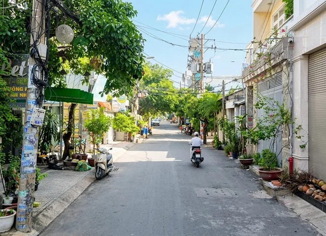 [K2782*] Mặt tiền Trần Bá Giao An Nhơn - CHDV 13PN dòng tiền 50tr/th - 16.x tỷ