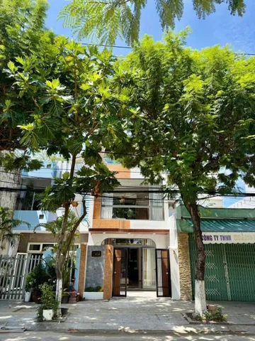 🔴 Bán nhà 3 Tầng - mặt tiền Dũng Sĩ Thanh Khê, cách Bãi tắm 150m