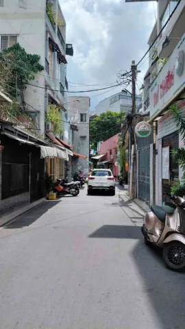 SÁT MẶT TIỀN VƯỜN LÀI TÂN PHÚ - HẺM Ô TÔ THÔNG - NGANG KHỦNG 6M - TIỆN XÂY MỚI - CHỈ 12 TỶ
