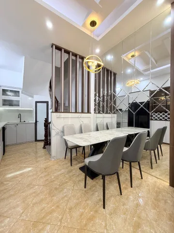 Bán Nhà riêng 40m2 chỉ 7.35 tỷ trung tâm Linh Đàm ở luôn ngõ thoáng rộng đẹp sạch sẽ gần hồ sổ sảo - không quy hoạch