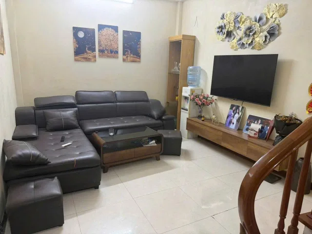 Cho thuê Nhà riêng 35m2 giá 12.5 triệu tại - Chọn - Phường Khâm Thiên Quận Đống Đa Hà Nội