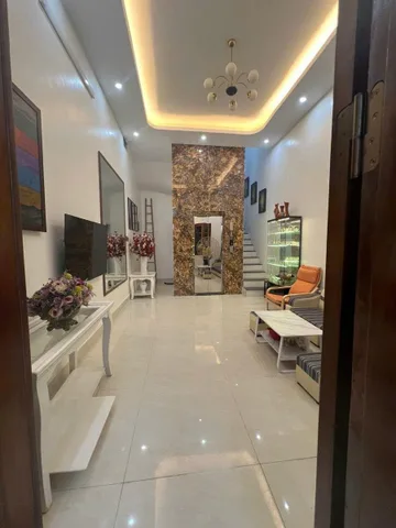 Cho thuê Nhà Ngõ 32 Đường An Dương - Tây Hồ 36M² 5 Tầng 4 Ngủ, Full Nội Thất Cao Cấp, Giá Thuê 16tr