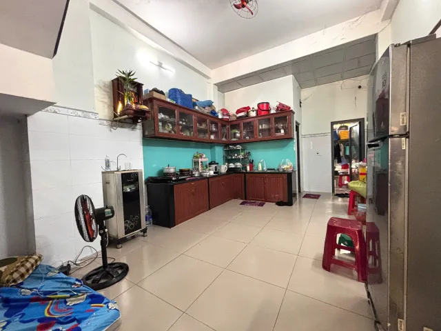 Bán Nhà riêng 64m2 có sẵn 64 m2 thổ cư giá 4.2 tỷ tại Phường Phú Cường Thành phố Thủ Dầu Một Bình Dương
