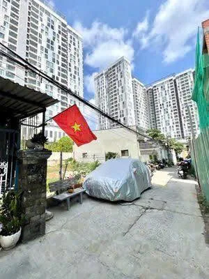 Nhà đất vị trí đẹp gần các trục giao thông tại phường Tân Phú
