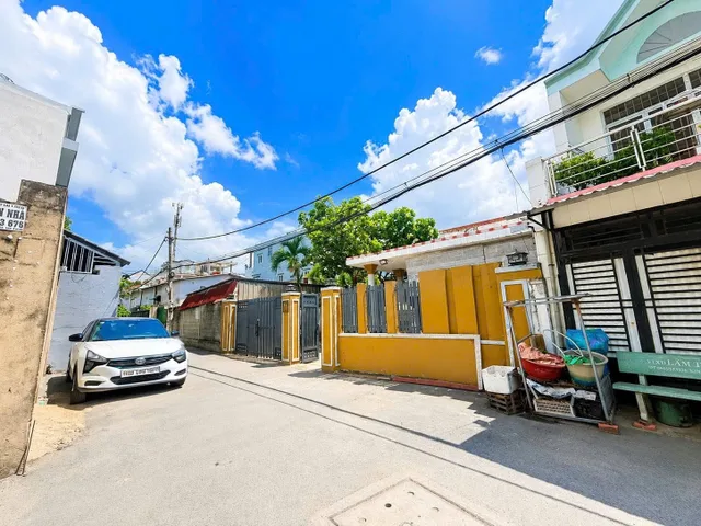 Bán Đất 137m2 có sẵn 137 m2 thổ cư giá 5.85 tỷ tại Thị trấn Hóc Môn Huyện Hóc Môn TP. Hồ Chí Minh