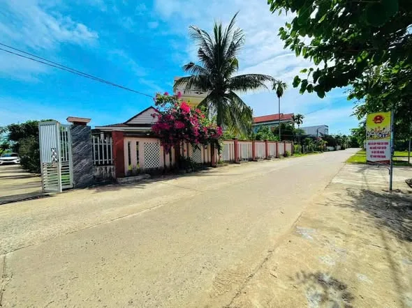 Bán Đất 200m2 có sẵn 200 m2 thổ cư giá 1.29 tỷ tại Đường Dương Sơn 10 Xã Hòa Tiến Huyện Hòa Vang Đà Nẵng