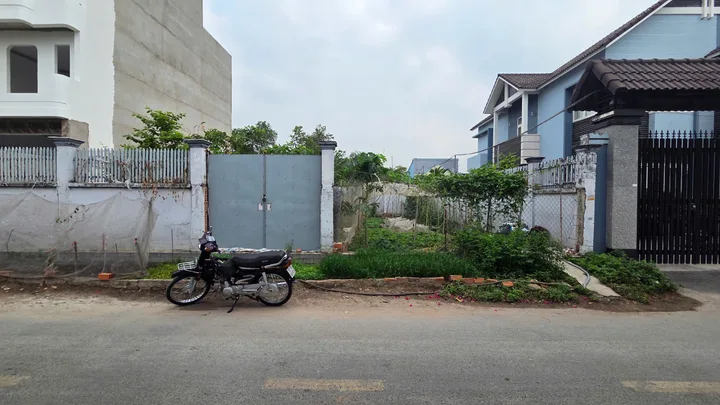 Bán Đất 95m2 có sẵn 85 m2 thổ cư giá 3.75 tỷ tại Xã Tân Hiệp Huyện Hóc Môn TP. Hồ Chí Minh