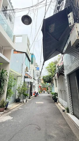NHÀ HUỲNH VĂN BÁNH - NGUYỄN VĂN TRỖI - 4 TẦNG - 39M² - BTCT KIÊN CỐ - GIÁ 8.2 TỶ