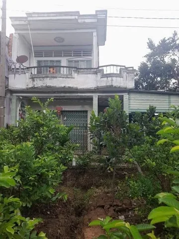 Bán Nhà 131.8m2 có sẵn 75.2 m2 thổ cư giá 900 triệu tại Thị trấn Cái Tàu Hạ Huyện Châu Thành Đồng Tháp