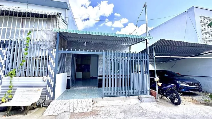 Bán Nhà riêng 80m2 có sẵn thổ cư giá 1.18 tỷ tại Đường Trịnh Thị Miếng Xã Thới Tam Thôn Huyện Hóc Môn TP. Hồ Chí Minh