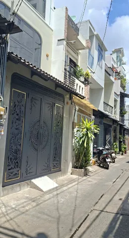 Bán nhà mới đẹp, ngang 5m tại Hương lộ 2. Chỉ hơn 6ty