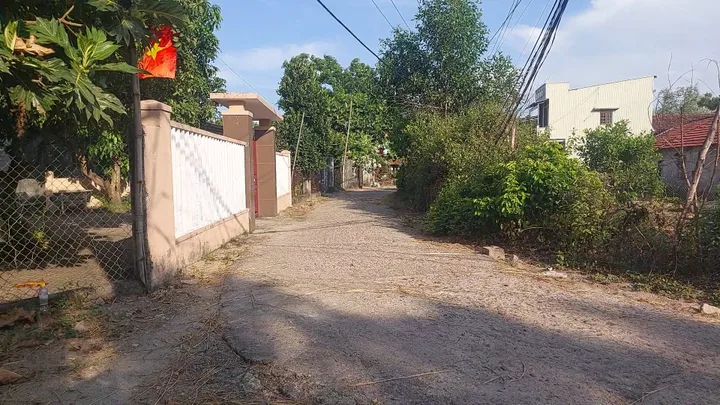 Lô đất sau lưng bệnh viện Phạm Ngọc Thạch