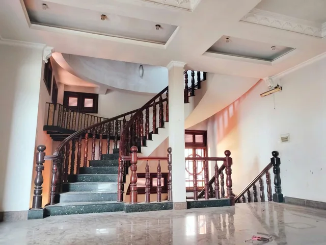 BDS 🔴 HVL [NC] 🏡 CHO THUÊ BIỆT THỰ CAO CẤP 1.000m² FULL THỔ CƯ – TRUNG TÂM THỦ ĐỨC CHỈ 90triệu/thánh


🌟 Biệt thự đẹp – Diện tích hiếm – Vị trí đắc địa – Chính chủ cho thuê
Bạn đang tìm một mặt bằng rộng để làm văn phòng, trường học, spa, showroom hay
