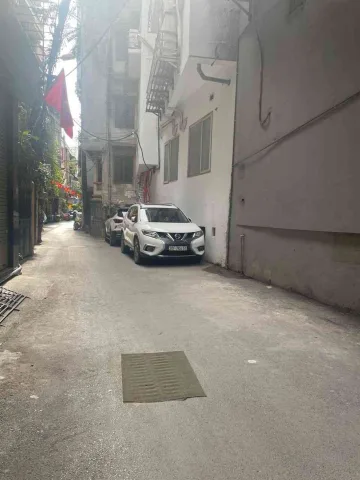 Bán Nhà riêng 46m2 có sẵn 46 m2 thổ cư giá 18.5 tỷ tại Đường Phố Hào Nam Phường Ô Chợ Dừa Quận Đống Đa Hà Nội