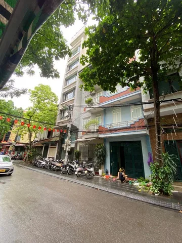 Bán Nhà Hoàng Văn Thái. Thanh Xuân. Ô Tô. Vỉa Hè. DT 48m2. MT 4m. 4 Tầng. Giá 20.9 Tỷ.