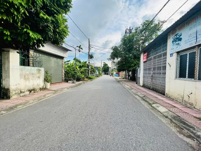 🏡 BÁN 2 LÔ ĐẤT LIỀN KỀ QUỲNH CƯ – HÙNG VƯƠNG – HỒNG BÀNG
💥 Giá chỉ 1,55 tỷ/lô LH 0979087664