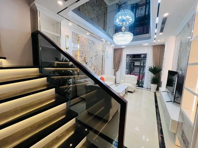 Bán Nhà BÙI QUỐC KHÁI 41m2 Trung Tâm Linh Đàm tặng full nội thất tìm chủ mới ngõ nông rộng thoáng nhỉnh 7 t.ỷ