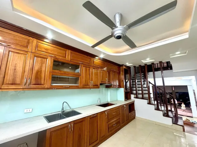 Ngõ 275 Trung Văn, Nam Từ Liêm 45m x 5T (6 phòng) FULL ĐỒ,  GARA OTO giá 18 triệu