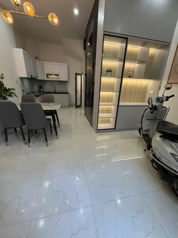 Bán nhà đẹp Quan Nhân 💥 Thang máy lướt êm, ngõ thông rộng kinh doanh nhỏ – 35m2 x 6 tầng, tầm 9.x tỷ