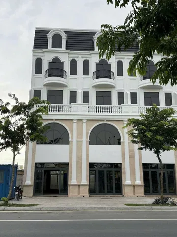 Cho thuê Mặt bằng kinh doanh 100m2 giá 40 triệu tại - Chọn - Phường Phú Khương Thành phố Bến Tre Bến Tre