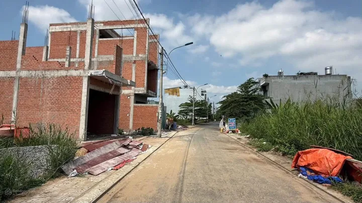 Bán Đất 52.7m2 có sẵn 52.7 m2 thổ cư giá 3.3 tỷ tại - hẻm 316 đường long phước - Phường Long Phước Quận 9 TP. Hồ Chí Minh
