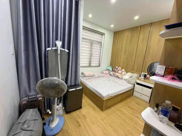 BÁN NHÀ TRƯƠNG THỊ HOA KẾ MEGA HIỆP PHÚ QUẬN 12 40M² 4PN 5.45 TỶ HẺM XE HƠI