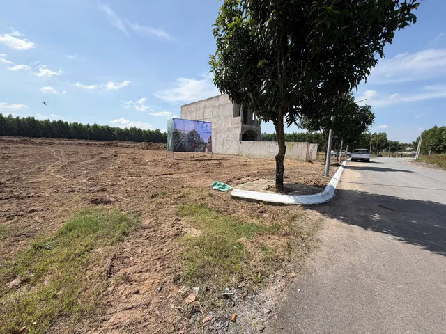 Bán Đất 100m2 có sẵn 100 m2 thổ cư giá 4.1 tỷ tại Đường An Viễn Xã An Viễn Huyện Trảng Bom Đồng Nai