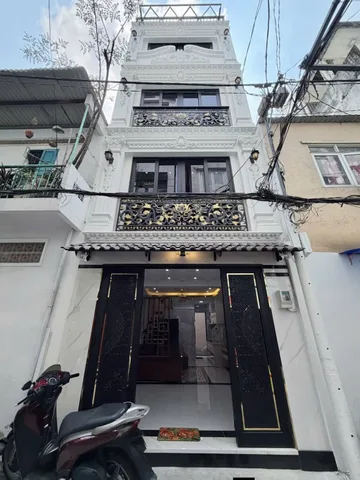 Bán Nhà riêng 40m2 có sẵn 40 m2 thổ cư giá 10.4 tỷ tại Đường Hoàng Diệu Phường 03 Quận 3 TP. Hồ Chí Minh