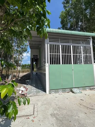 Bán Nhà trọ 150m2 có sẵn 150 m2 thổ cư giá 980 triệu tại Phường Chơn Thành Đồng Nai