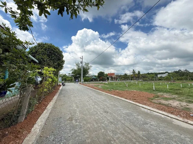 Bán Đất 250m2 có sẵn 100 m2 thổ cư giá 595 triệu tại - Chọn - Xã Minh Thạnh Huyện Dầu Tiếng Bình Dương