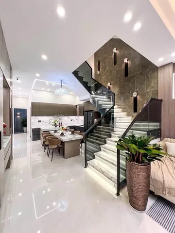 Gấp Bán Căn Nhà Dt 60m2 full thổ cư, sổ sẵn giá 2.74 tỷ tại - Phường 02 Quận 5 TP. Hồ Chí Minh