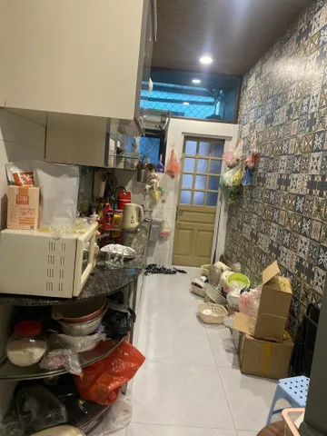 Hoàng Cầu - 40m2 x 5MT , Phân lô VIP , oto lùi cửa . Gần hồ , câu cá chạy bộ thoải mái