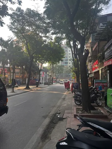 Bán Nhà riêng 64m2 có sẵn 64 m2 thổ cư giá 9 tỷ tại Đường Trần Điền Phường Định Công Quận Hoàng Mai Hà Nội
