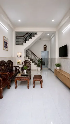 Bán Nhà Hẻm Xe Hơi VF3, Gần Nguyễn Thị Thập, 62M2, Vừa Ở Vừa Kinh Doanh, Chỉ 5.5 Tỷ