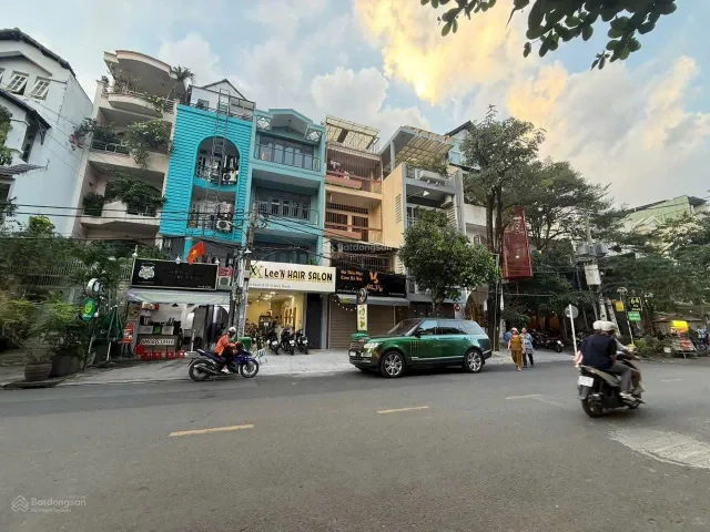 Nhà MT 1trệt 4lầu Đường Võ Oanh, P25, BT. Đoạn KD sầm uất sẵn HĐ thuê cao. DTSD 300m2 1MB + 6căn hộ