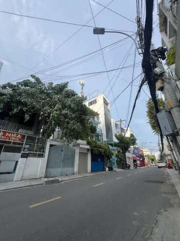 Mặt tiền Nguyễn Cửu Vân - Phường Gia Định - Khuôn đất 108m2 - Thế đất nở hậu - Giá chỉ 266tr/m2