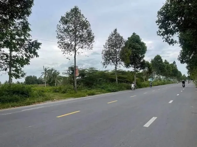 Bán Đất 112 m2 full thổ cư giá 3.4 tỷ MT Tôn Đức Thắng TP Sóc Trăng