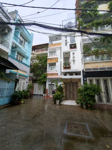 Bán Nhà 48m2-4 lầu giá chỉ nhỉnh 9 tỷ, hẻm xe tải ngay Nguyễn Văn Đậu