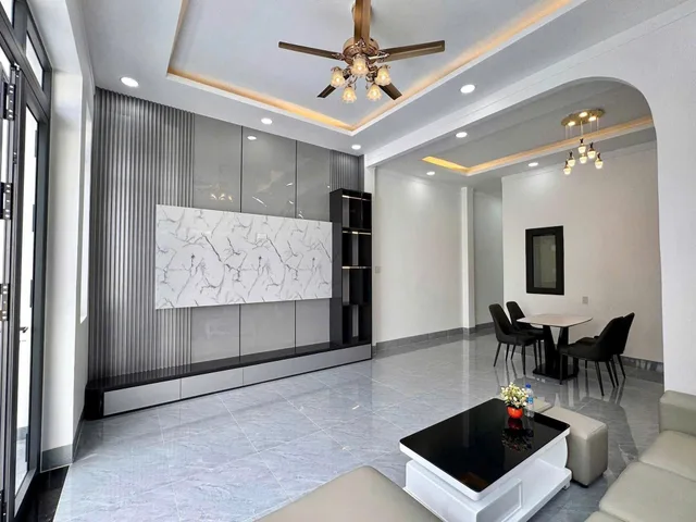 XUẤT HIỆN CĂN NHÀ CẤP 4 SÂN VƯỜN 1TỶ750 GIÁP PHƯỜNG BỬU LONG BIÊN HÒA. NGAY ĐẦU CẦU TÂN TRIỀU