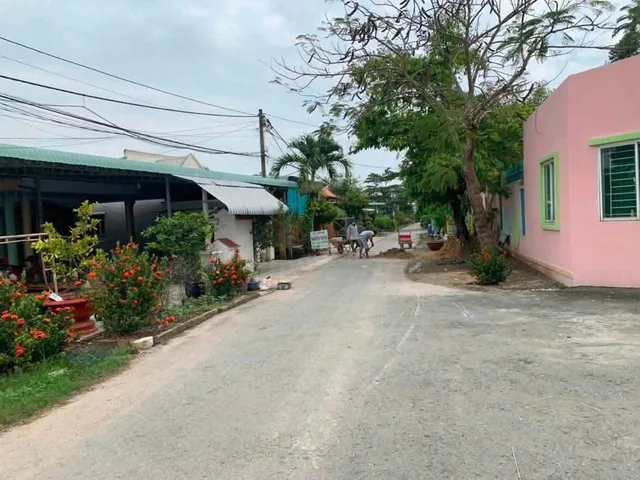 (L765) Đất 1/ Tỉnh Lộ 7, xã Trung Lập Thượng, dt 285m2, đất ở hiện hữu, giá 2 tỷ 400