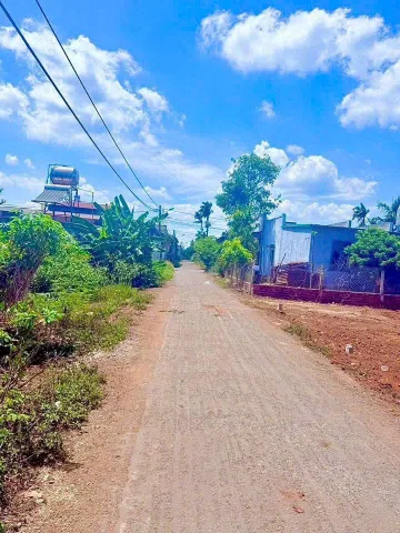 Bán Đất 109.8m2 có sẵn 60 m2 thổ cư giá 1.05 tỷ tại Xã Ea Tu Thành phố Buôn Ma Thuột Đắk Lắk