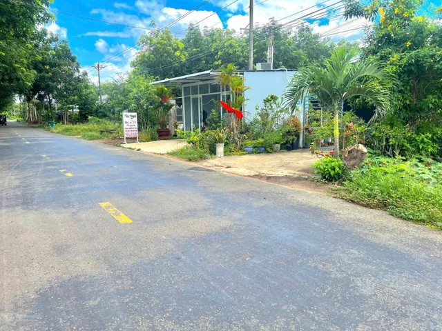 Bán Đất 441m2 có sẵn 100 m2 thổ cư giá 590 triệu tại Đường DH507 Xã An Linh Huyện Phú Giáo Bình Dương