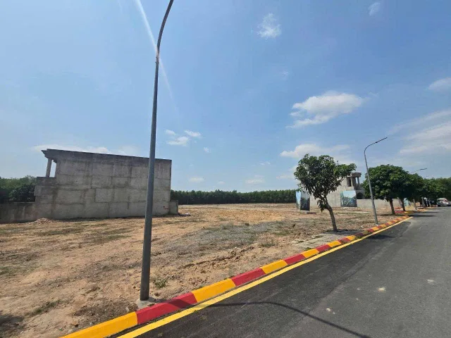 Bán Đất 100m2 có sẵn 100 m2 thổ cư giá 4.5 tỷ tại - Chọn - Xã An Viễn Huyện Trảng Bom Đồng Nai