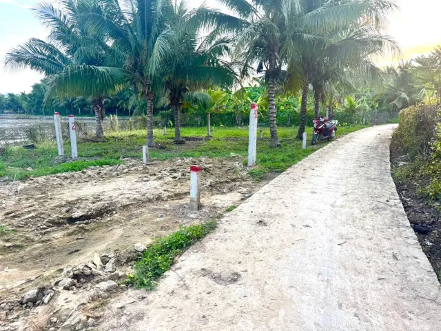 0938113403 Bán Đất 114.6m2 có sẵn 114.6 m2 thổ cư giá 170 triệu tại Xã Ninh Thân Thị xã Ninh Hòa Khánh Hòa Z636