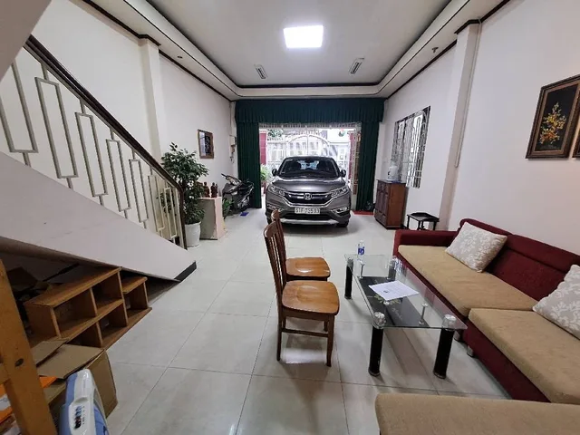 GIÁP SÂN BAY TSN DÒNG TIỀN KHU VIP TÂN BÌNH - 3TẦNG - NGANG 4m - 60m² - Dưới 22 T.ỷ - Bạch Đằng