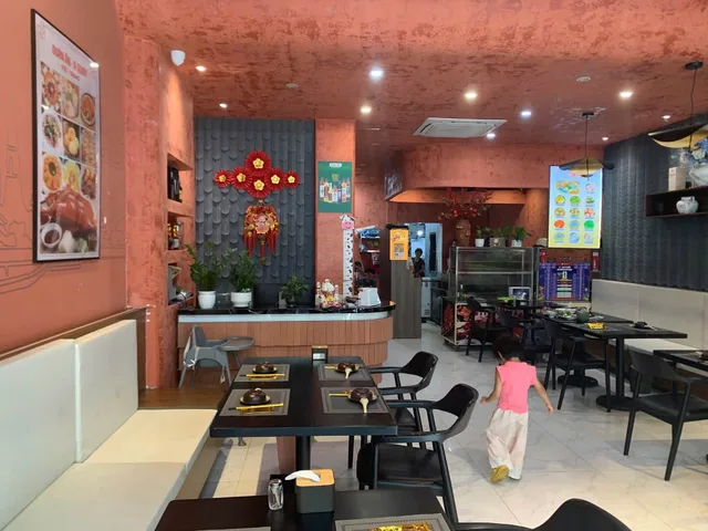 Cho thuê Mặt bằng kinh doanh 90m2 giá 55 triệu tại - Chọn - Phường Hồng Hải Thành phố Hạ Long Quảng Ninh