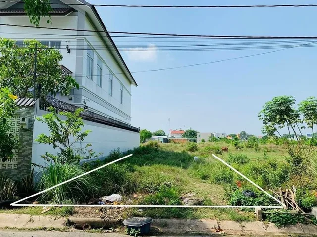 Cần Ra Hàng Lô Đất 140m2 Ngay Đ.Nguyễn Thị Se, Tân Thông Hội Giá 1 Tỷ 6, Sổ Hồng Riêng