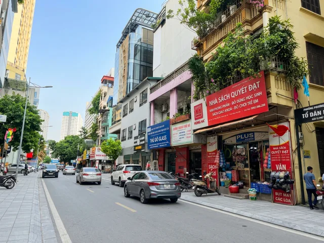 KHU PHÂN LÔ QUÂN ĐỘI – ÔTÔ VÀO NHÀ – 7 TẦNG THANG MÁY – 88m², MẶT TIỀN 5M – CHỈ 25 TỶ